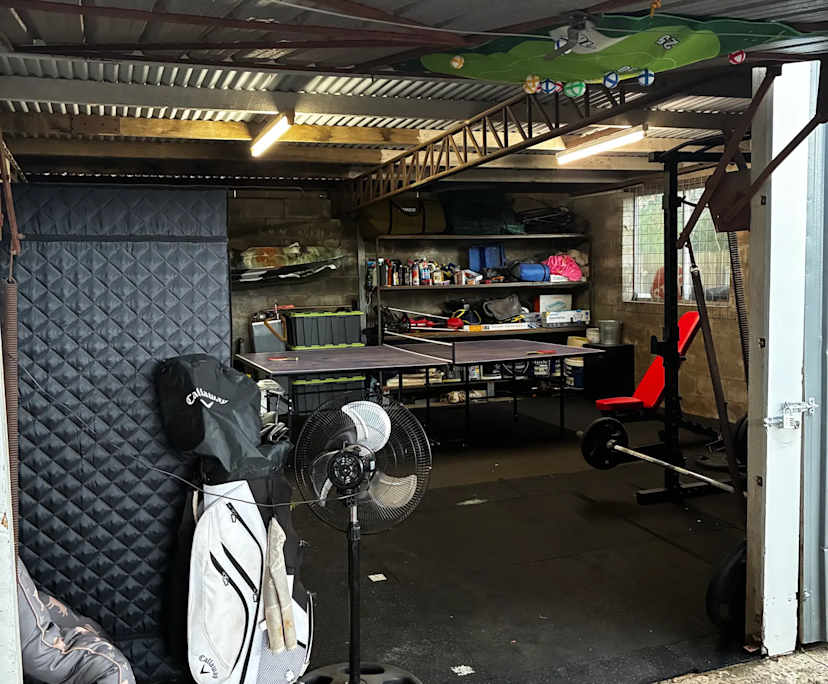 $250, Homestay, 3 bathrooms, Rockville QLD 4350