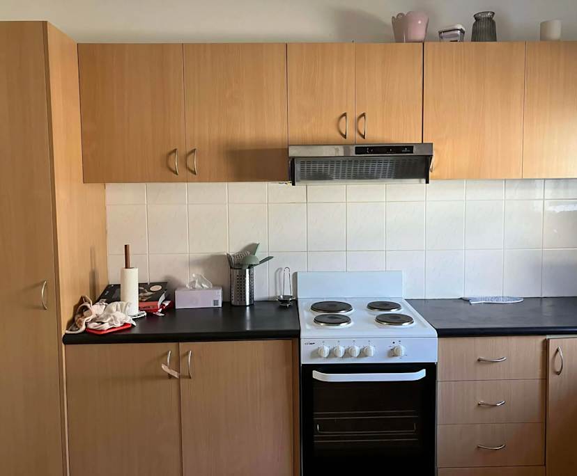 Room in a share house