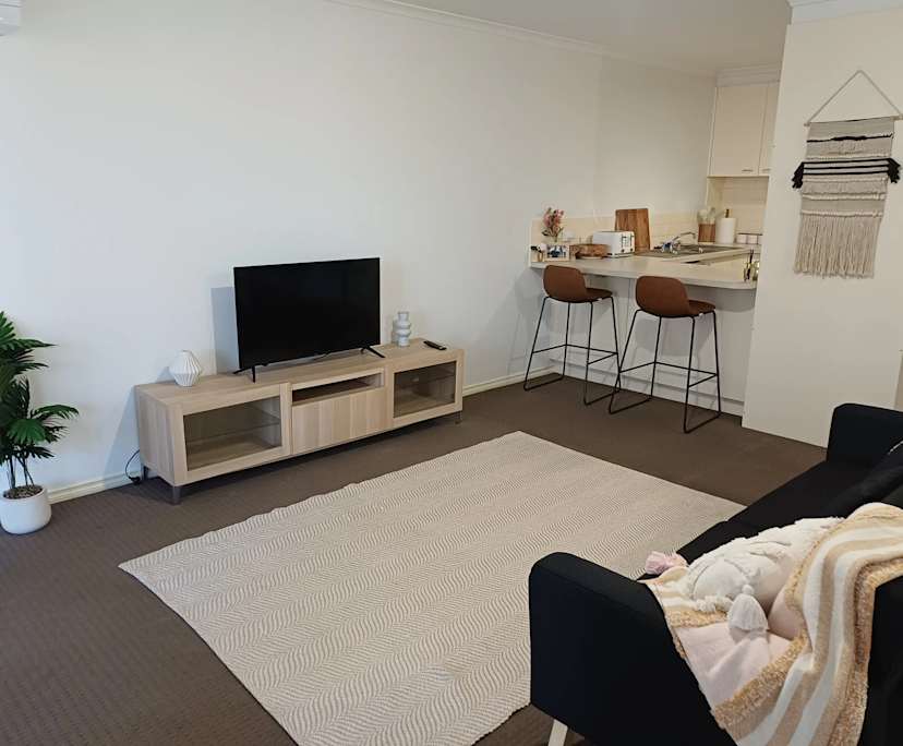 $270, Flatshare, 2 bathrooms, Queanbeyan NSW 2620