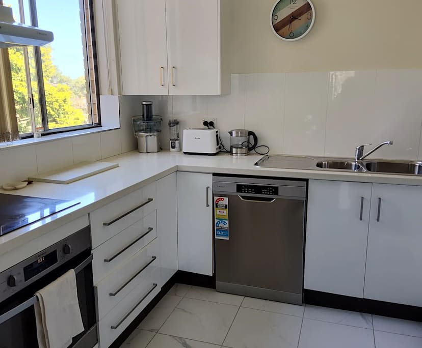$280-320, Flatshare, 2 rooms, Lane Cove NSW 2066, Lane Cove NSW 2066