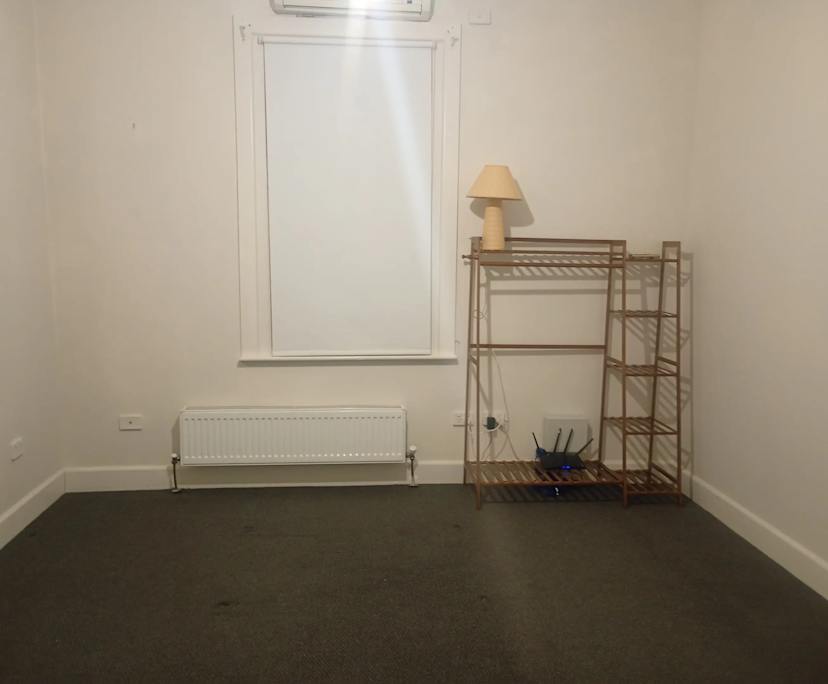 Unfurnished room in a share house