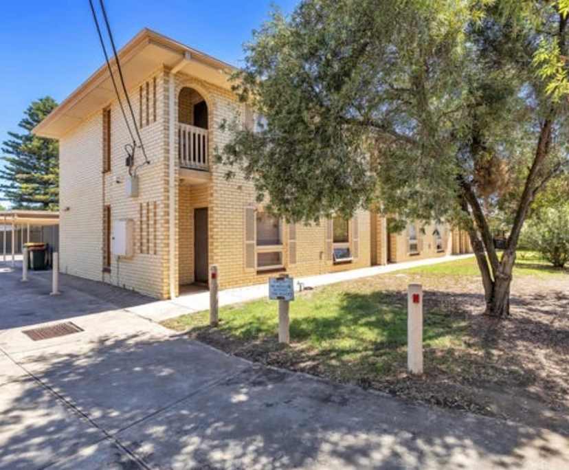 Unfurnished room in a share house