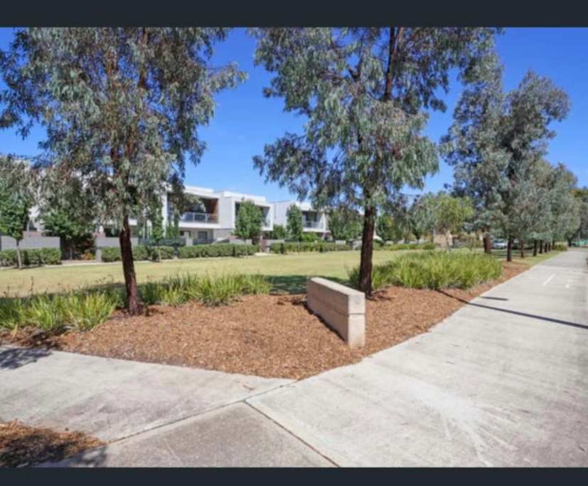 $210, Share-house, 3 bathrooms, Sunshine West VIC 3020