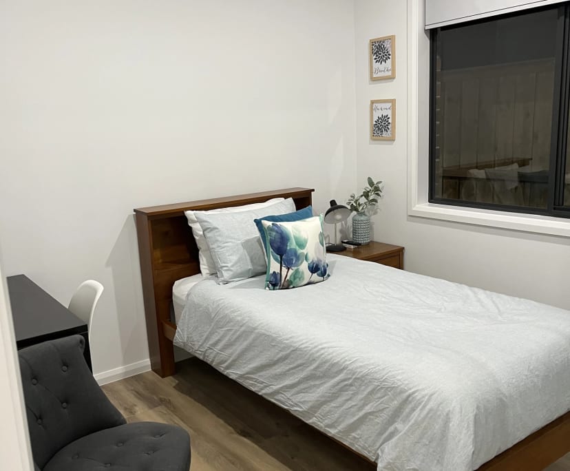 Room for Rent in Sunbury, VIC 275, Furnished, Ens...