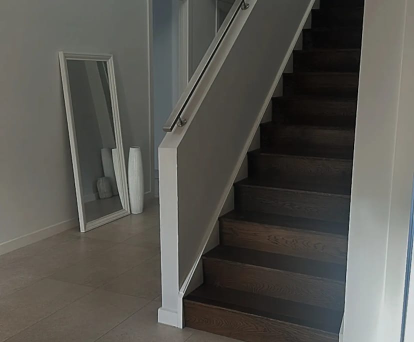 Unfurnished room with own bathroom