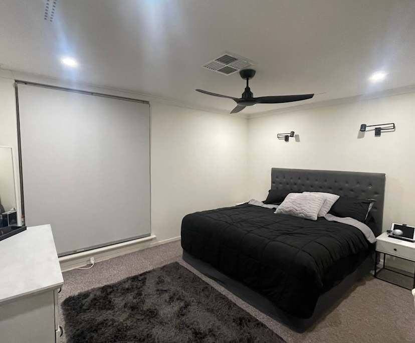 Furnished room with own bathroom