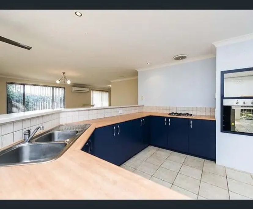 $250, Share-house, 4 bathrooms, Port Kennedy WA 6172