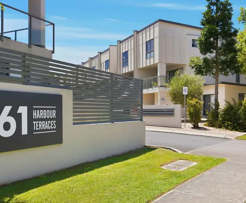 $500, Share-house, 3 bathrooms, Biggera Waters QLD 4216