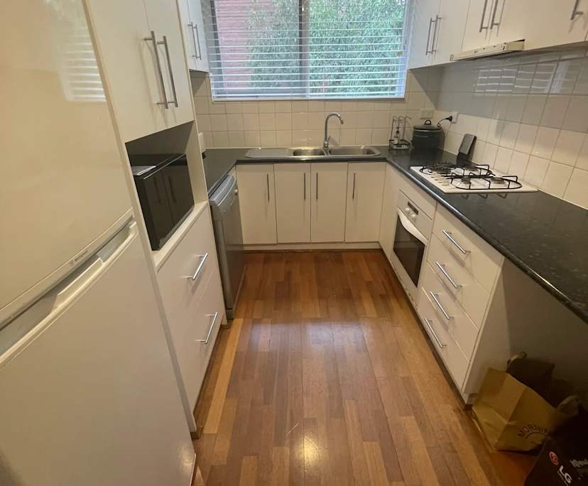 $550, Flatshare, 2 bathrooms, Toorak VIC 3142
