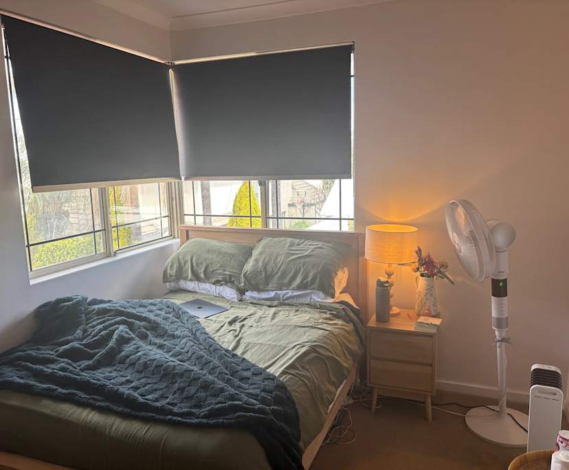 Room in a share house