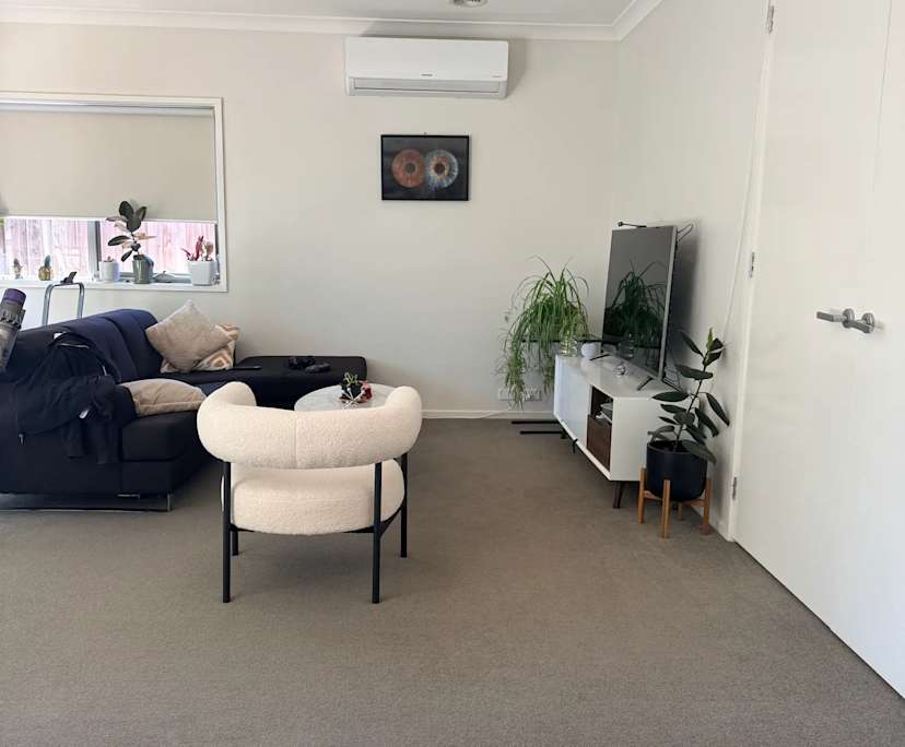 $220, Share-house, 3 bathrooms, Highton VIC 3216