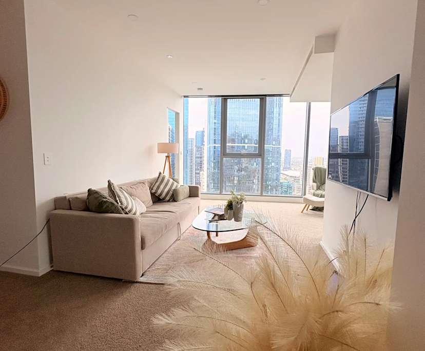 Furnished room with own bathroom