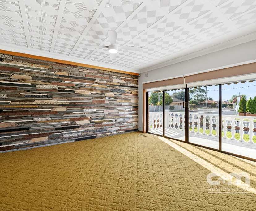 Whole property with 4 rooms for rent
