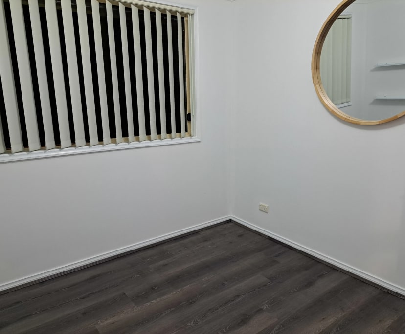 Room in a share house