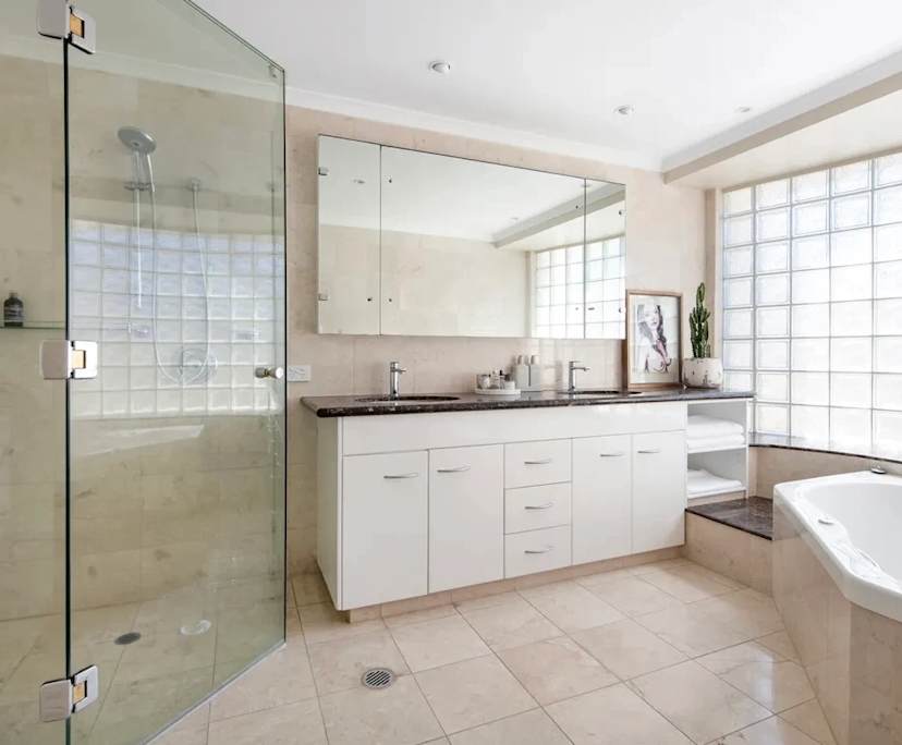 $500, Share-house, 5 bathrooms, Mermaid Beach QLD 4218