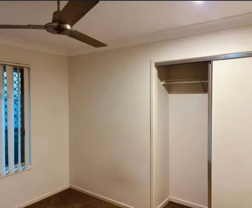 Unfurnished room in a share house