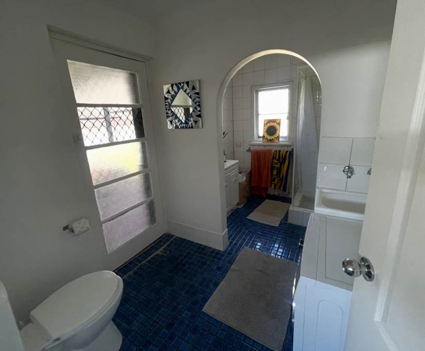 $300, Share-house, 3 bathrooms, Ashfield WA 6054