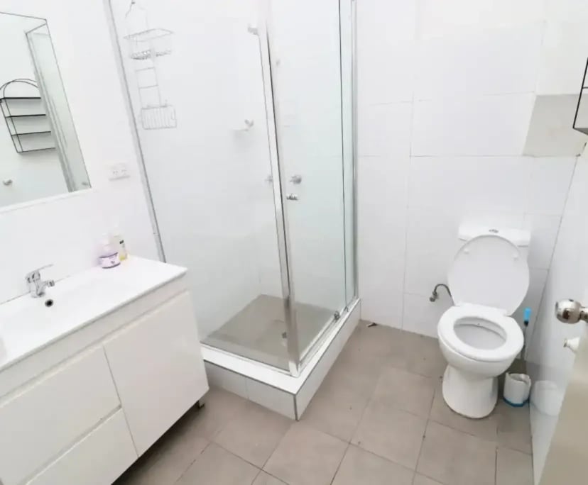 $375, Share-house, 6 bathrooms, Surry Hills NSW 2010