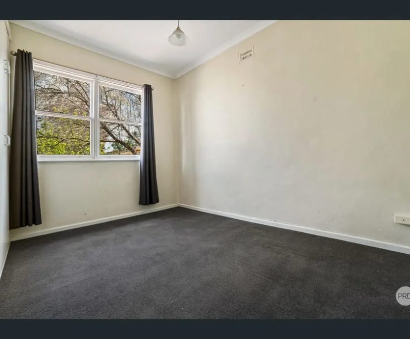 $195, Student-accommodation, 3 rooms, Flora Hill VIC 3550, Flora Hill VIC 3550