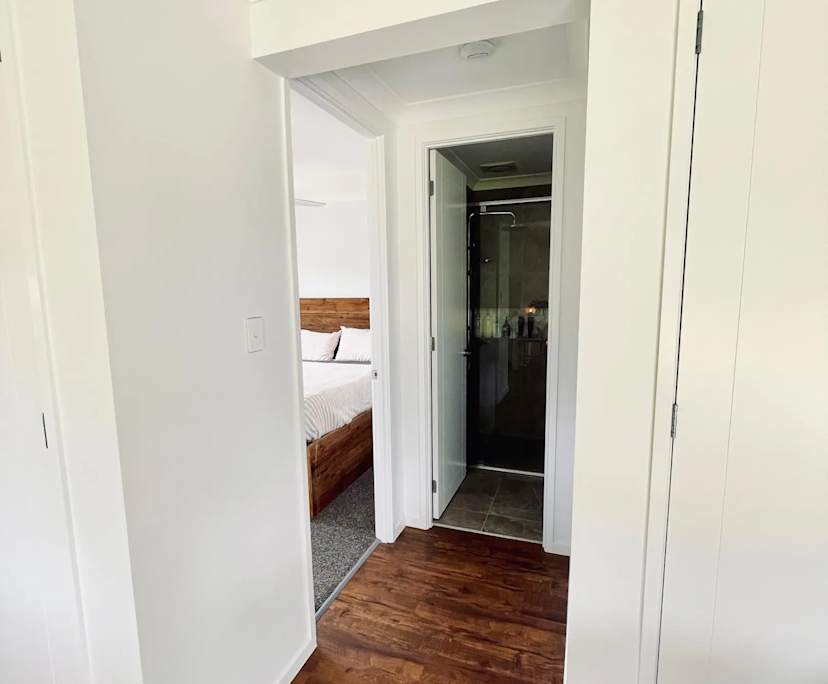 $750, Whole-property, 2 bathrooms, Samford Valley QLD 4520