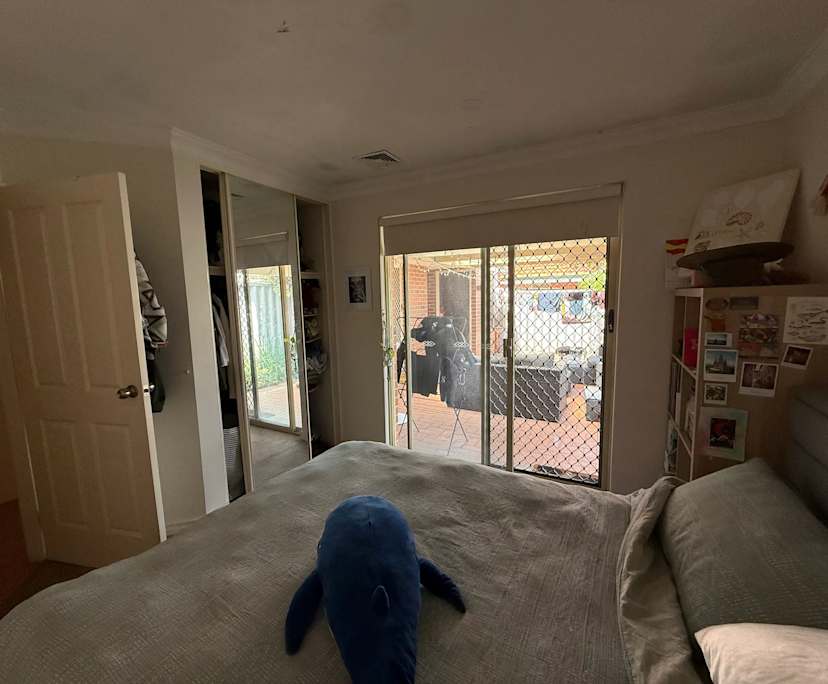 Furnished room in a share house