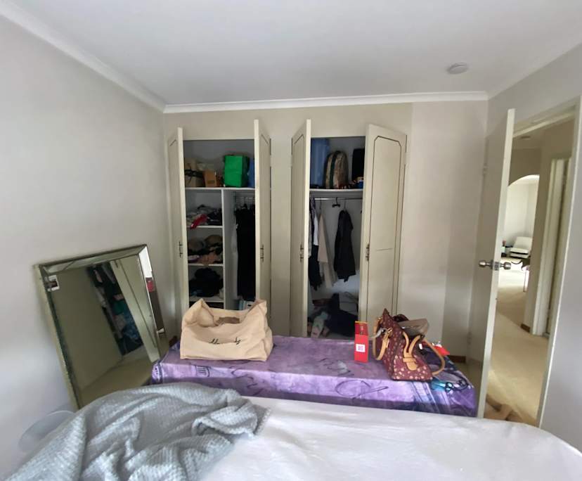 Room in a share house