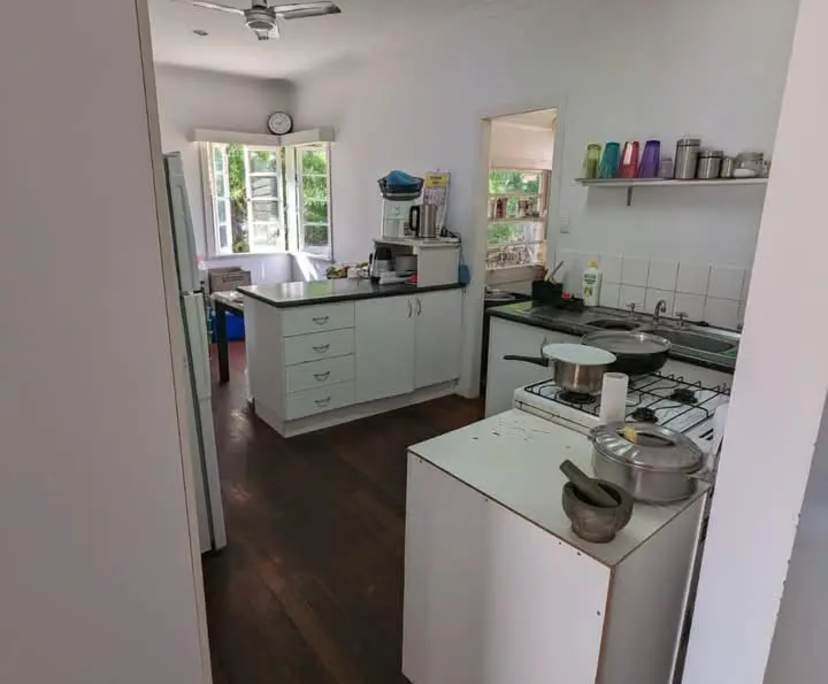 Unfurnished room in a share house