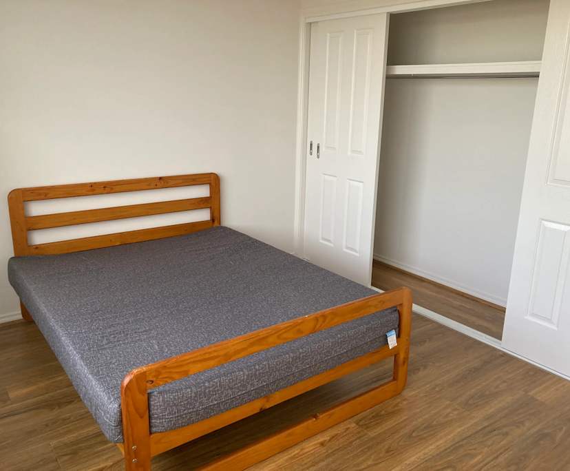 $210, Share-house, 3 bathrooms, Cranbourne VIC 3977