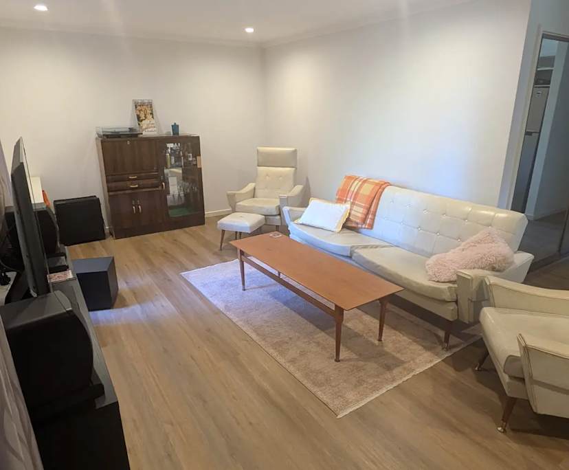 Room for Rent in Griffith, Canberra | $295, Unfurnis... | Flatmates.com.au