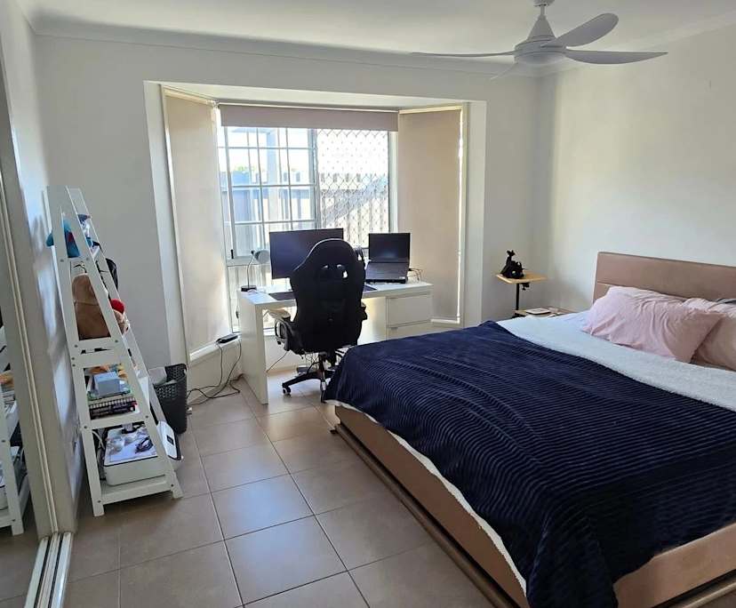 Furnished room with own bathroom