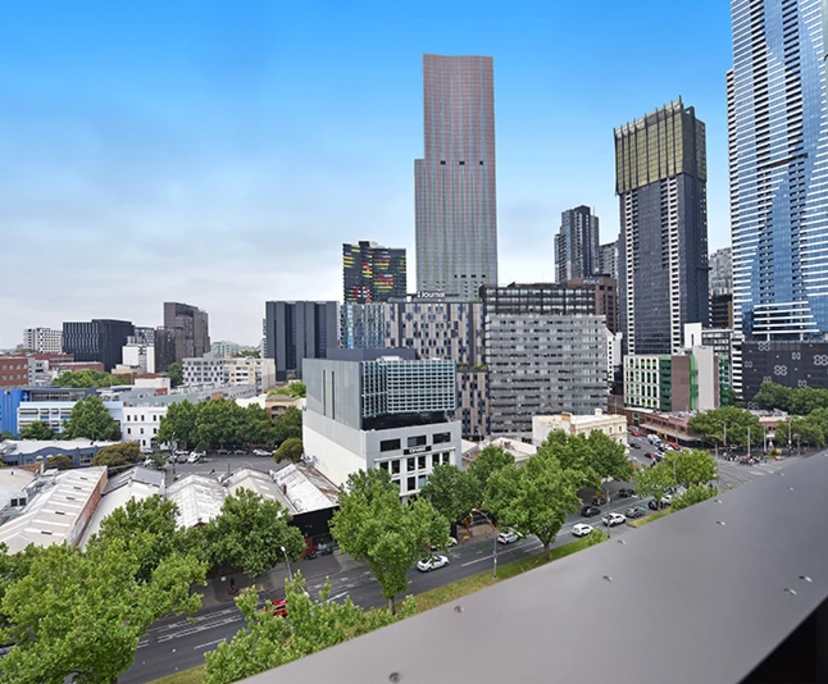 $1,075, Whole-property, 2 bathrooms, Melbourne VIC 3000