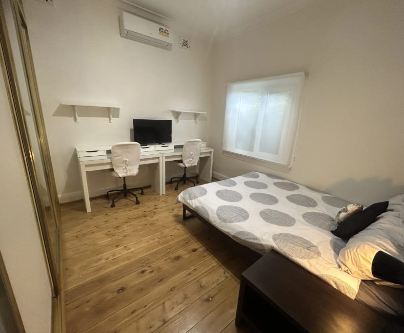 $360, Share-house, 3 bathrooms, Kingsgrove NSW 2208