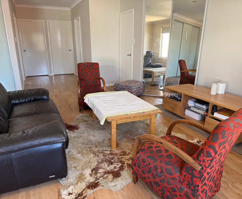 $275, Homestay, 4 bathrooms, Lathlain WA 6100