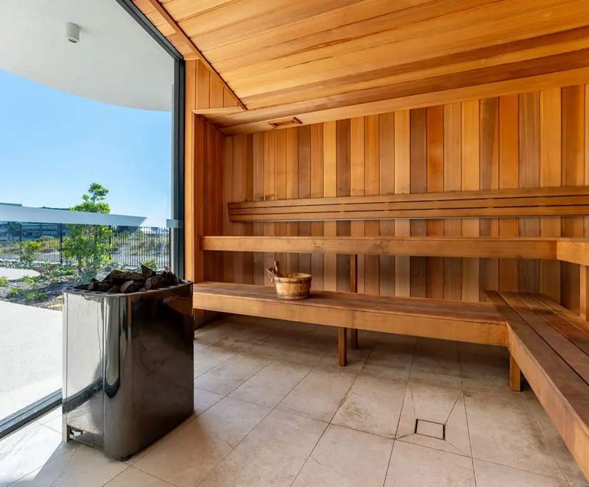 $480, Flatshare, 2 bathrooms, Hope Island QLD 4212