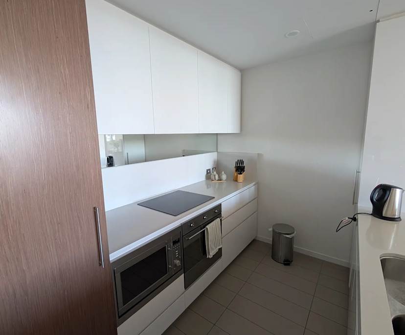 Furnished room with own bathroom