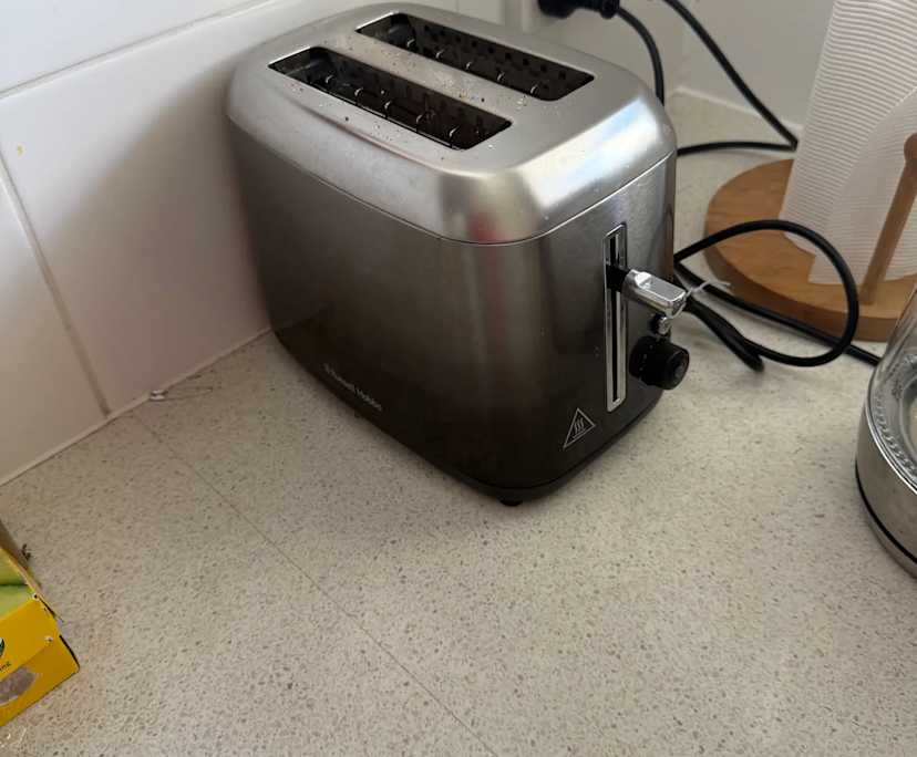 $275, Flatshare, 2 bathrooms, Coolangatta QLD 4225