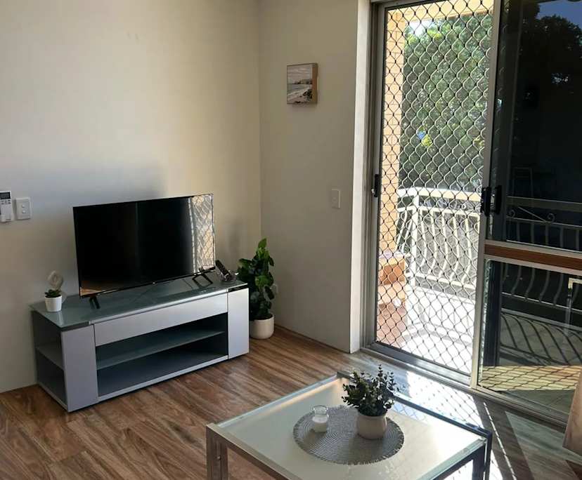 $425-450, Flatshare, 2 rooms, Annerley QLD 4103, Annerley QLD 4103