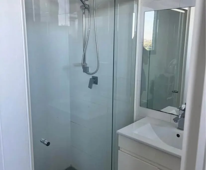 Room with ensuite in a flatshare