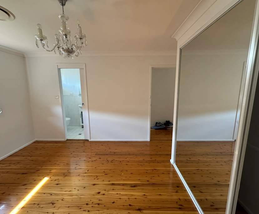 $280, Share-house, 2 bathrooms, Prairiewood NSW 2164