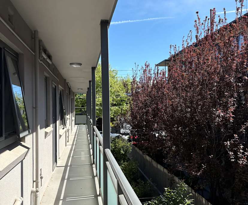 $275, Flatshare, 2 bathrooms, Elwood VIC 3184