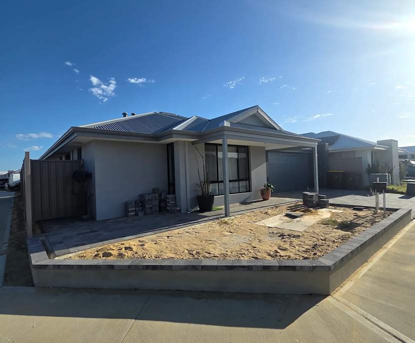 propertyImage