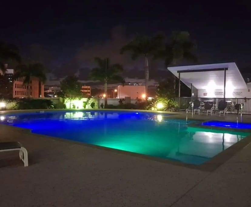 $490, Flatshare, 3 bathrooms, Southport QLD 4215