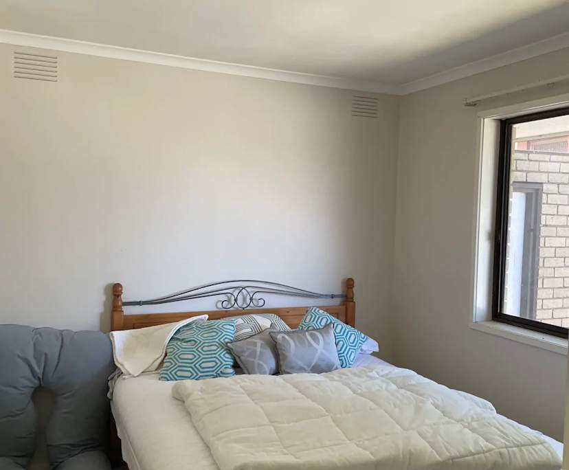 Whole property with 2 rooms for rent
