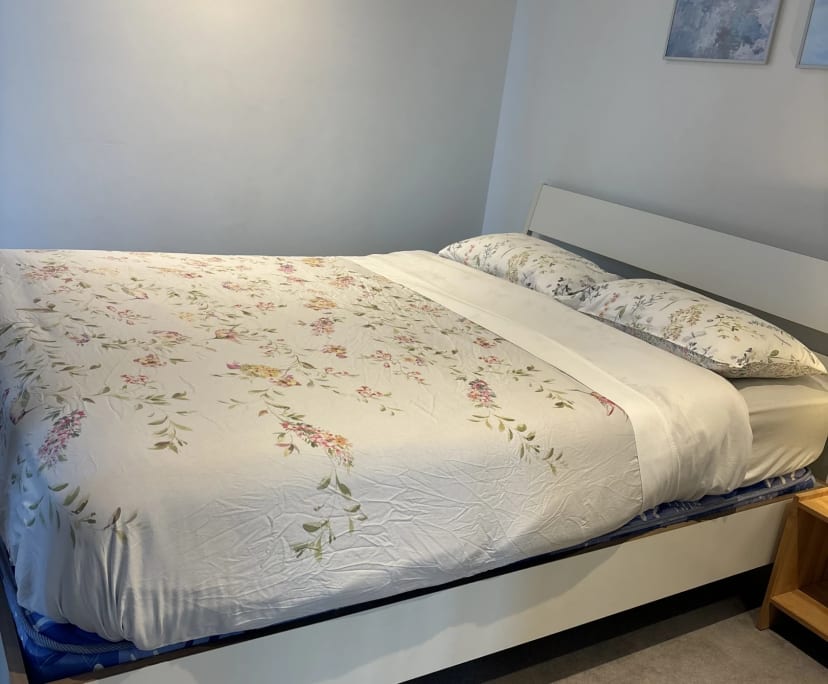 $285, Share-house, 3 bathrooms, Highland Park QLD 4211