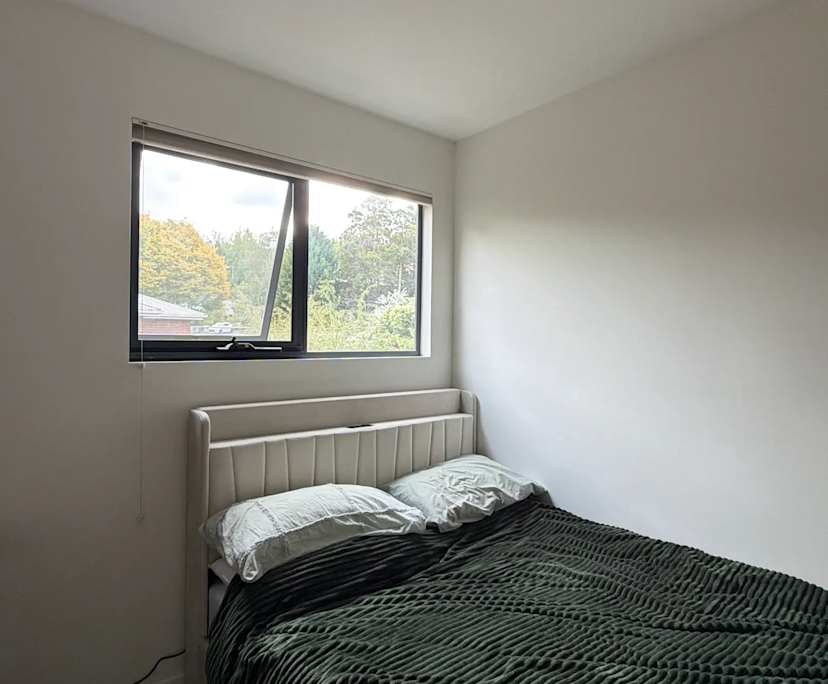 Furnished room with own bathroom