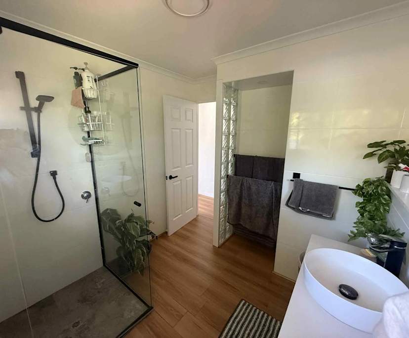 $285, Share-house, 4 bathrooms, Marcoola QLD 4564