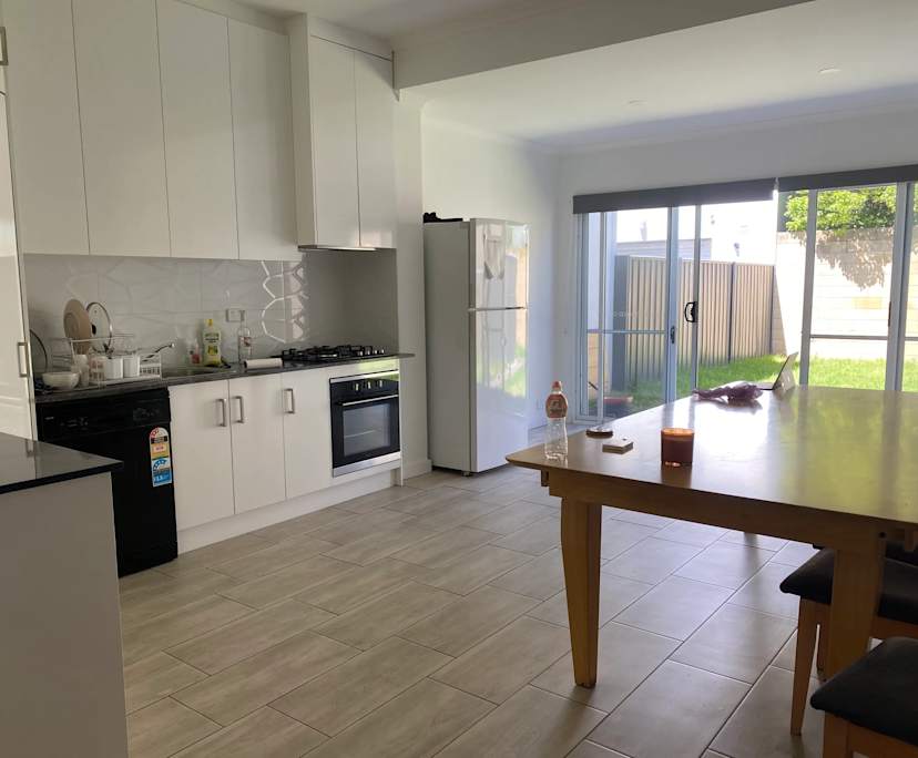 Room in a share house