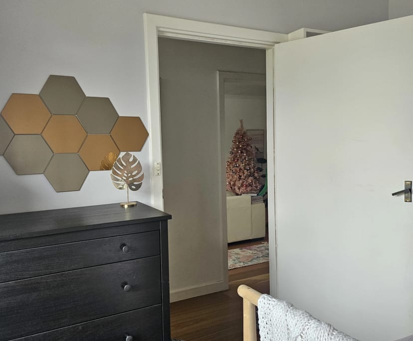 $250-350, Share-house, 2 rooms, Viveash WA 6056, Viveash WA 6056