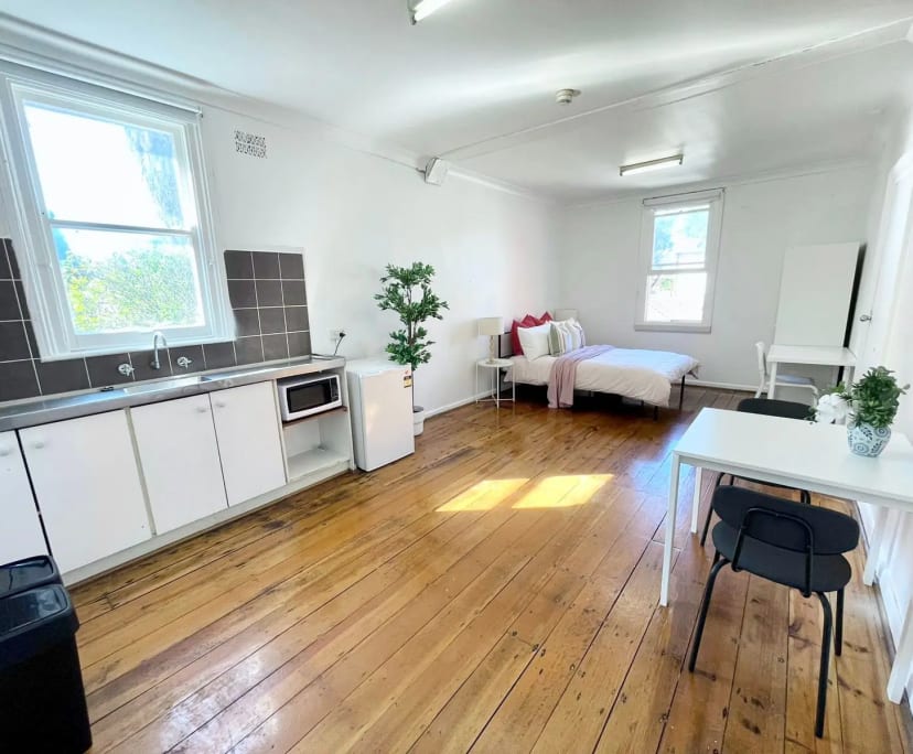 400 Studios For Rent