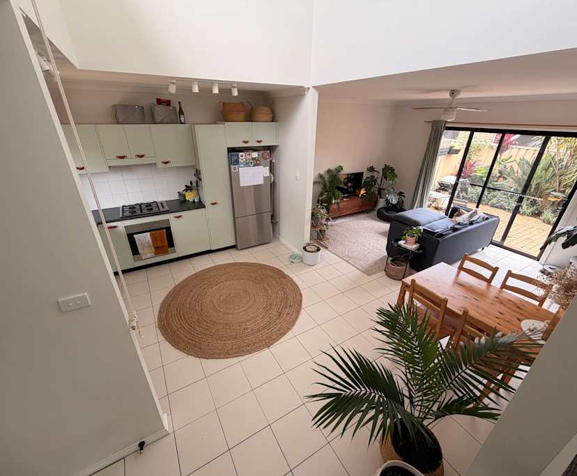 Room in a share house